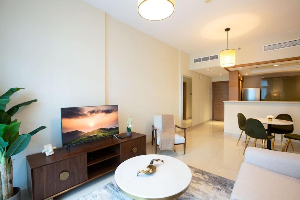 ドバイLux 1Br 2 Min To Burj Khalifaアパートメント エクステリア 写真