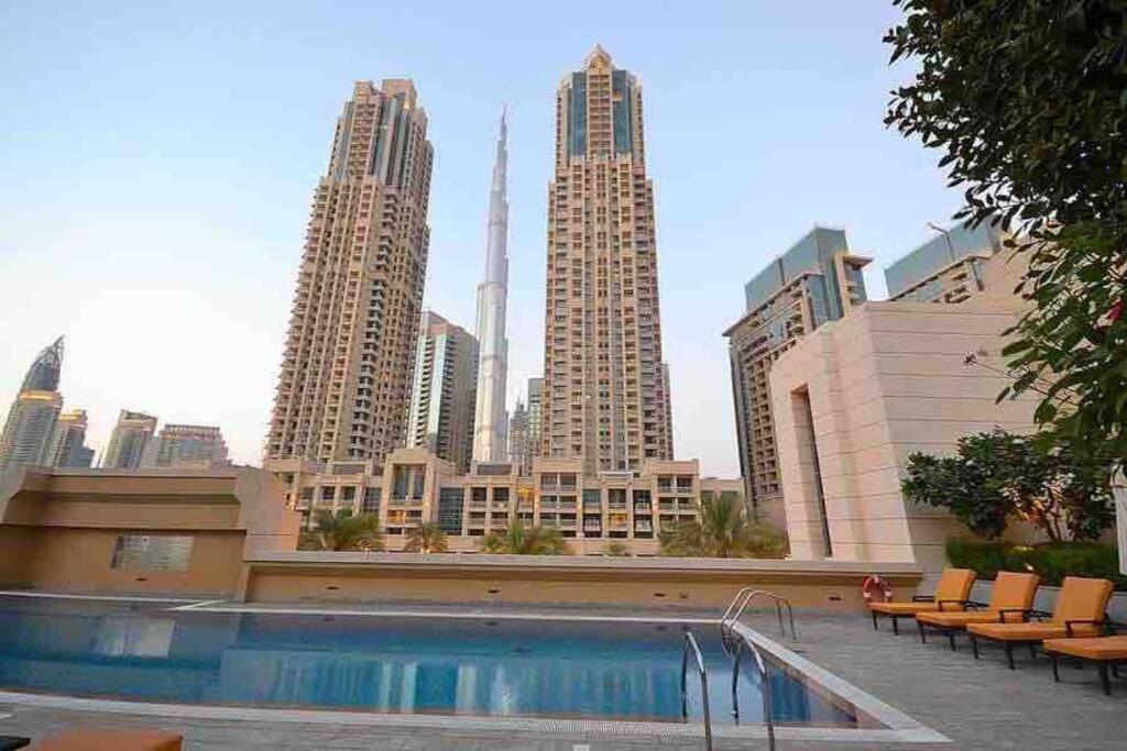 ドバイLux 1Br 2 Min To Burj Khalifaアパートメント エクステリア 写真